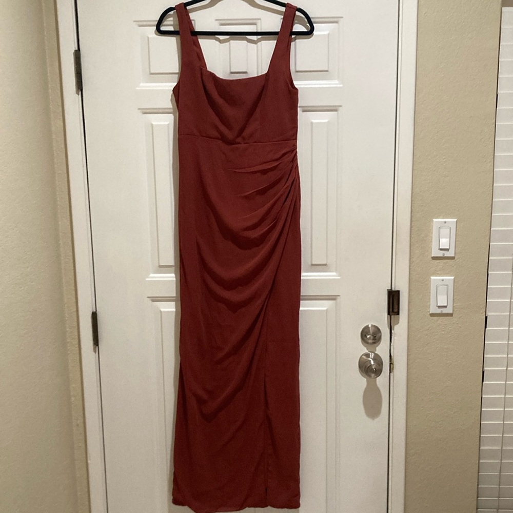 Lulus square neck terracotta ruched maxi dress- tag is cut inside - Picture 2 of 6